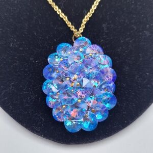 Vintage Goldtone Necklace with Glowing Blue Purplish Bead Pendant,VGC.